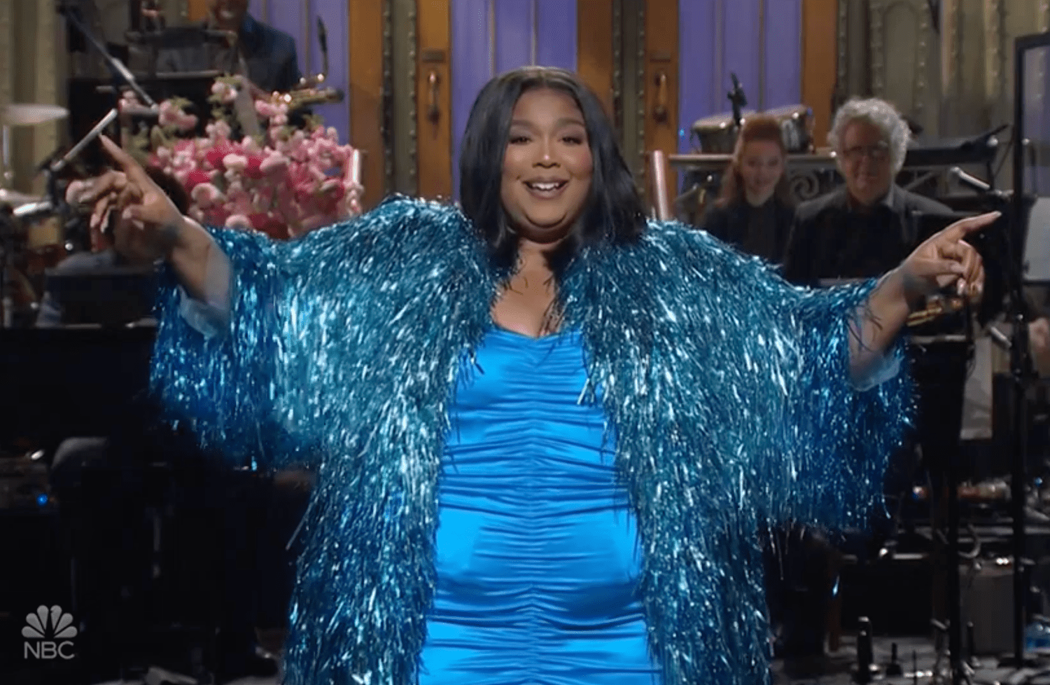 Lizzo hosts 'SNL'