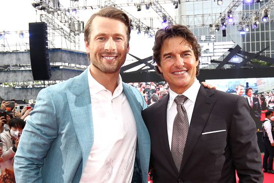 Glen Powell and Tom Cruise attend the Korea Red Carpet for "Top Gun: Maverick" at Lotte World on June 19, 2022 in Seoul, South Korea.