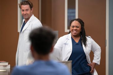 Grey's Anatomy SCOTT SPEEDMAN, CHANDRA WILSON