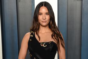 Olivia Munn attends the 2020 Vanity Fair Oscar Party hosted by Radhika Jones at Wallis Annenberg Center for the Performing Arts on February 09, 2020 in Beverly Hills, California