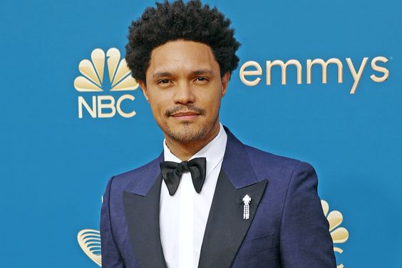 LOS ANGELES, CALIFORNIA - SEPTEMBER 12: 74th ANNUAL PRIMETIME EMMY AWARDS -- Pictured: Trevor Noah arrives to the 74th Annual Primetime Emmy Awards held at the Microsoft Theater on September 12, 2022. -- (Photo by Trae Patton/NBC via Getty Images)