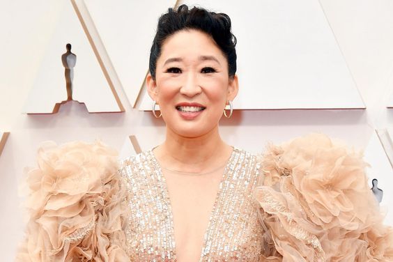 Sandra Oh