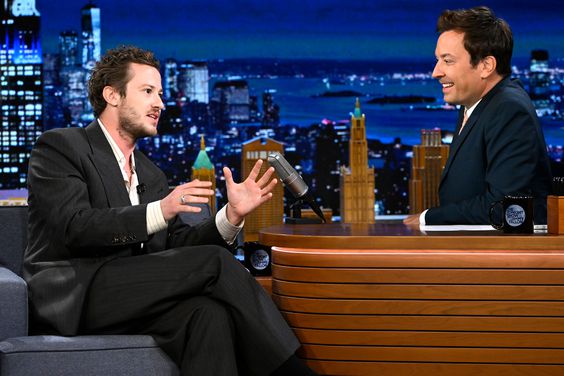 Joseph Quinn THE TONIGHT SHOW STARRING JIMMY FALLON