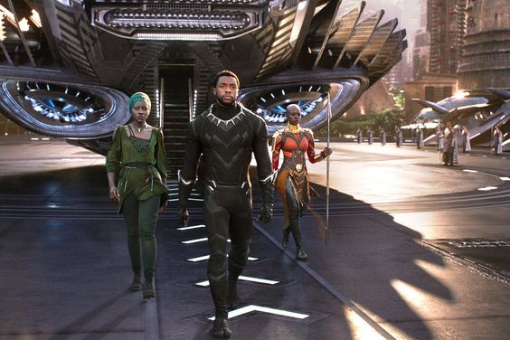 Marvel Studios' BLACK PANTHER..L to R: Nakia (Lupita Nyong'o), T'Challa/Black Panther (Chadwick Boseman) and Okoye (Danai Gurira)..Ph: Film Frame..u00A9Marvel Studios 2018