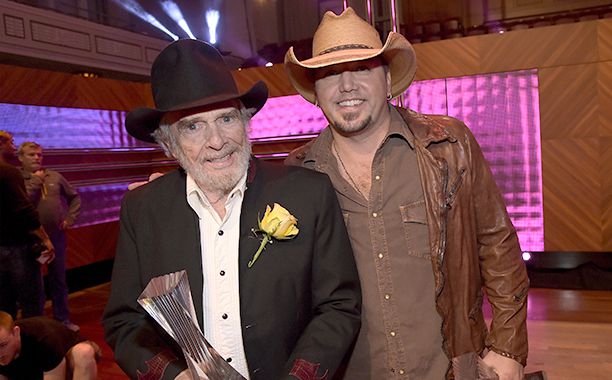 Merle Haggard With Jason Aldean at the 2014 CMT Artists Of The Year in Nashville on December 2, 2014