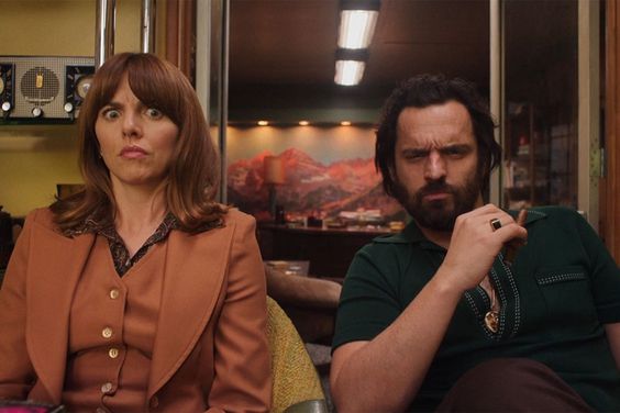 Ophelia Lovibond and Jake Johnson on 'Minx'