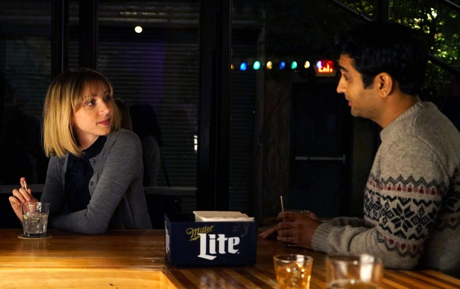 Zoe Kazan and Kumail Nanjiani in 'The Big Sick'