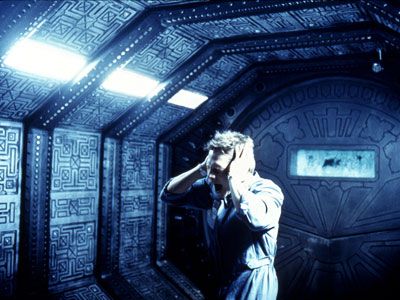 Event Horizon, Sam Neill | In 2046, a spaceship voyages beyond Neptune to find out what became of the Event Horizon, an exploratory vessel that vanished into the cosmic void.Â