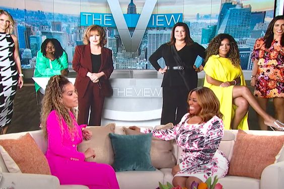 Sunny Hostin and Sherri Shepherd discuss 'The View'