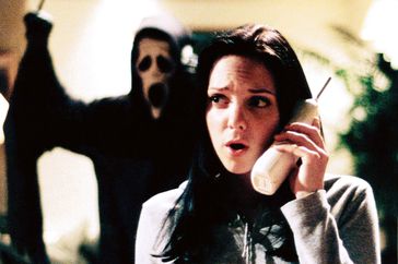 SCARY MOVIE, Dave Sheridan (rear), Anna Faris (front), 2000, &copy; Dimension Films/courtesy Everett Coll