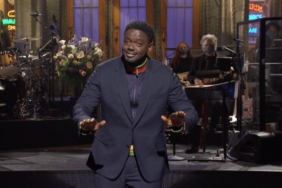 Daniel Kaluuya hosts SNL