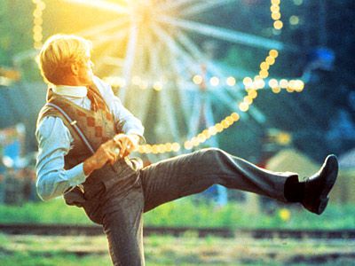 The Natural | THE NATURAL (1984) Robert Redford's dreamy meditation on baseball is steeped in Americana and good old-fashioned Hollywood gusto. Male or female, if you can watch
