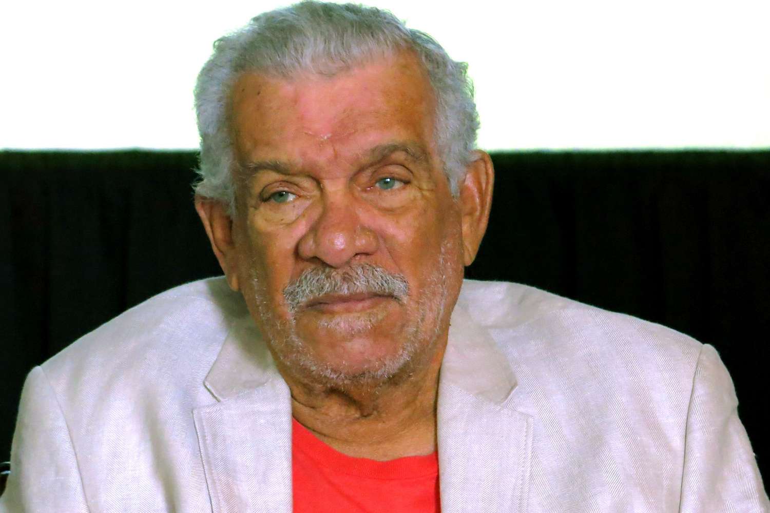 Derek Walcott