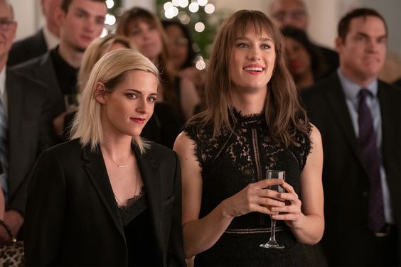 Kristen Stewart and Mackenzie Davis in 'Happiest Season'