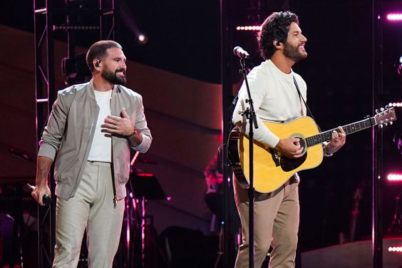 THE VOICE -- "Coach Performance" -- Pictured: (l-r) Dan + Shay