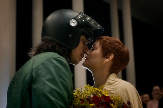 Annette - Adam Driver and Marion Cotillard