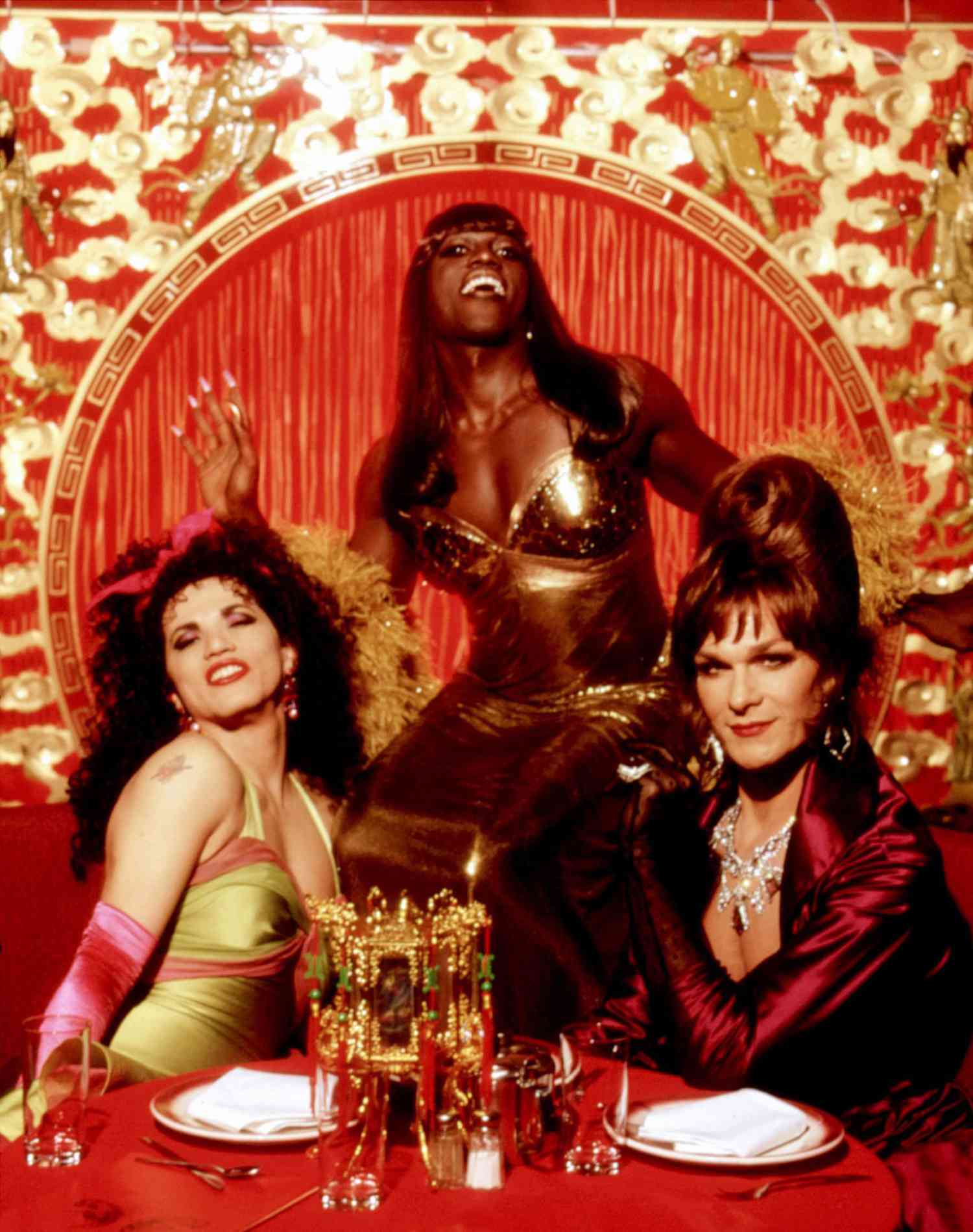 TO WONG FOO THANKS FOR EVERYTHING JULIE NEWMAR, John Leguizamo, Wesley Snipes, Patrick Swayze, 1995.