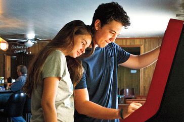 Shailene Woodley and Miles Teller in The Spectacular Now