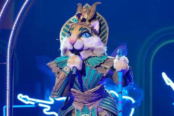 THE MASKED SINGER: Cleocatra 