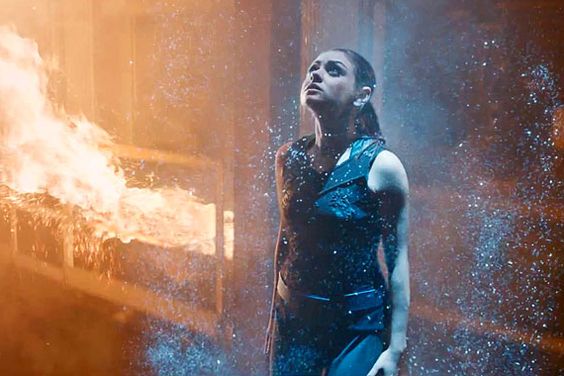 Jupiter Ascending Trailer 02