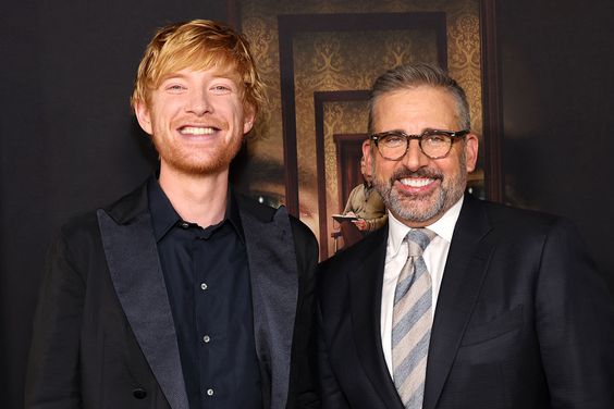HOLLYWOOD, CALIFORNIA - AUGUST 23: (L-R) Domhnall Gleeson and Steve Carell attend FX's "The Patient" Season 1 Premiere at NeueHouse Los Angeles on August 23, 2022 in Hollywood, California.