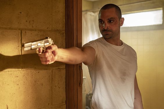 Michael Mando as Nacho Varga - Better Call Saul _ Season 6, Episode 2