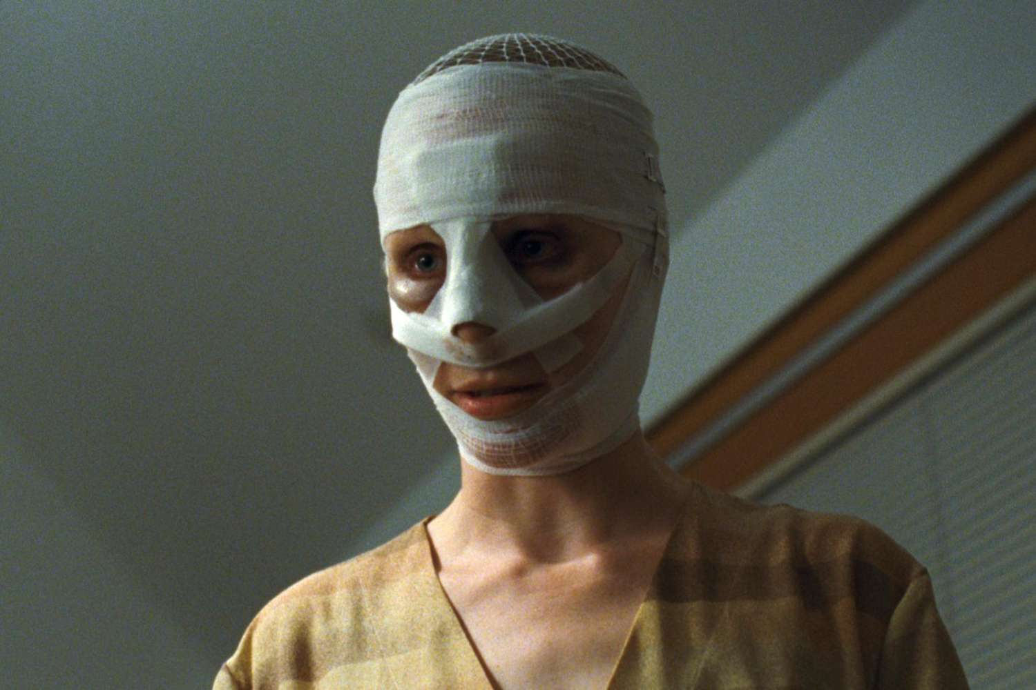 Goodnight Mommy (2015)Susanne Wuest