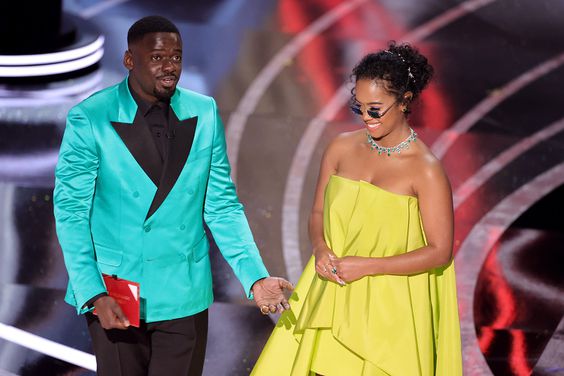 Daniel Kaluuya and H.E.R. at the 2022 Oscars