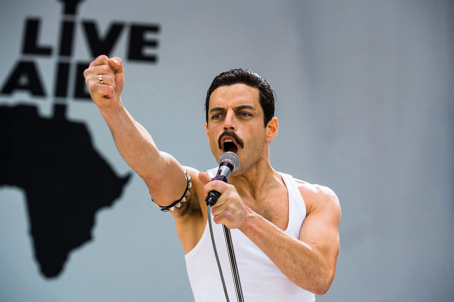 Bohemian RhapsodyRami Malek (Freddie Mercury)