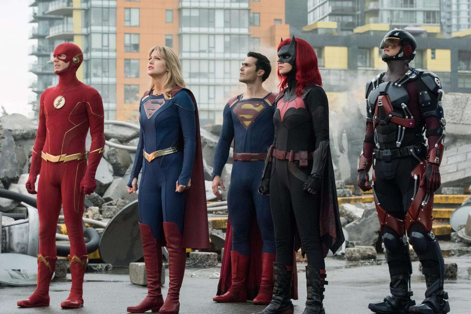 Grant Gustin, Melissa Benoist, Tyler Hoechlin, Ruby Rose, and Brandon Routh on 'Supergirl'