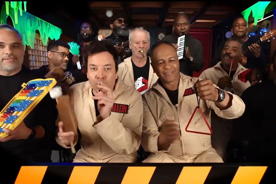 Ray Parker Jr., Bill Murray, Ernie Hudson, and Jimmy Fallon playing the Ghostbusters theme song on classroom instruments on The Tonight Show last night. 