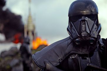 ALL CROPS: Rogue One: A Star Wars Story Ph: Film Frame