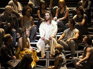 JESUS CHRIST SUPERSTAR Paul Nolan and Chilina Kennedy