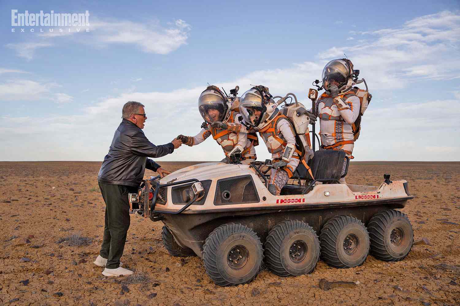 STARS ON MARS: William Shatner meets the Celebronauts on the “Distress Signal” episode of STARS ON MARS airing, Monday, Aug, 21 (8:00-9:00 PM ET/PT) on FOX. CR: Brook Rushton/FOX. ©2023 FOX Media LLC.