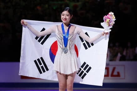 韓国の女子フィギュア選手イ・ヘイン