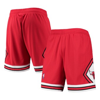 Chicago Bulls Mitchell & Ness 1997-98 Hardwood Classics Swingman Shorts - Red