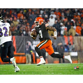 Deshaun Watson Cleveland Browns Unsigned Fanatics Authentic Escaping Pressure Photograph