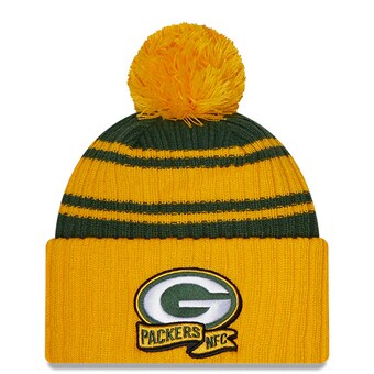 Men's Green Bay Packers  New Era Green 2022 Sideline Cuffed Pom Knit Hat