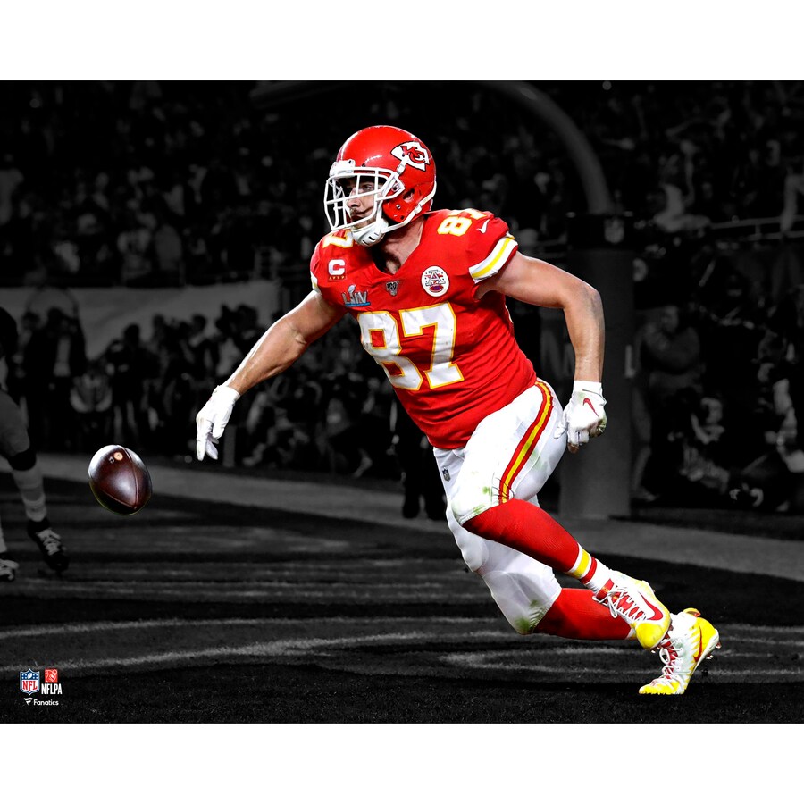 Travis Kelce Kansas City Chiefs Unsigned Super Bowl LIV Spotlight Photograph