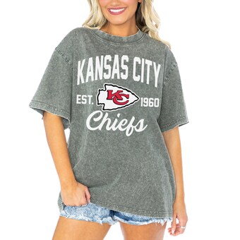 Women's Kansas City Chiefs  Gameday Couture Gray Tackle Titan Boyfriend Washed T-Shirt