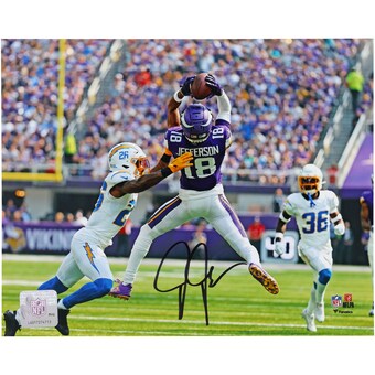 Justin Jefferson Minnesota Vikings Autographed Fanatics Authentic 8" x 10" Leaping Catch Photograph