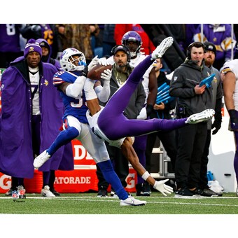 Unsigned Minnesota Vikings Justin Jefferson Fanatics Authentic Makes a Clutch Catch vs. Buffalo Bills Photograph