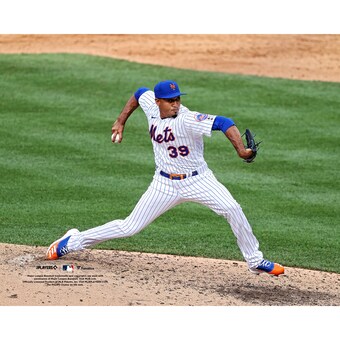 Unsigned New York Mets Edwin Diaz Fanatics Authentic Pitches During 2020 Opening Day Photograph