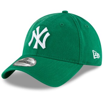 Men's New York Yankees New Era Kelly Green Fashion Core Classic 9TWENTY Adjustable Hat