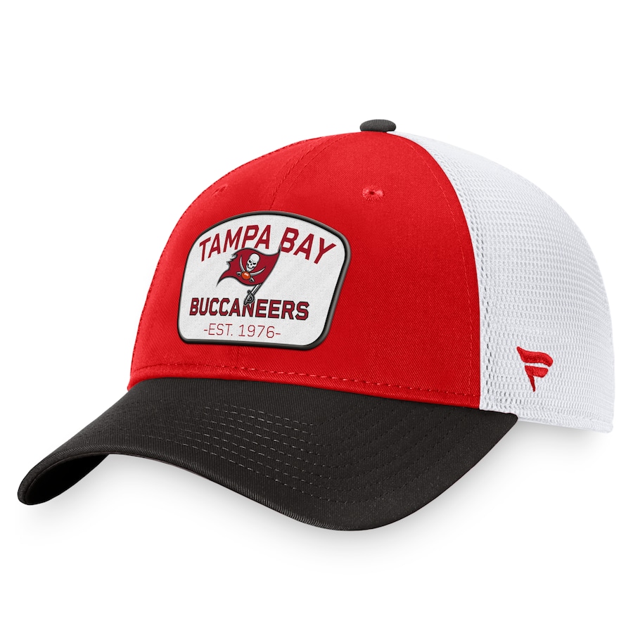 Men's Tampa Bay Buccaneers Fanatics Red/White Fundamentals Two-Tone Trucker Adjustable Hat