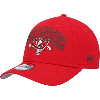 Youth Tampa Bay Buccaneers New Era Red Outline 9FORTY Adjustable Hat