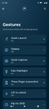 Gestures - Moto G84 review