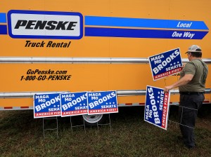 Campaign signs for Rep. Mo Brooks