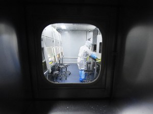 A staff works in the pop-up Huoyan Laboratory specialized in the nucleic acid test on 2019-nCoV in Wuhan