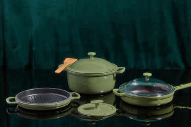 cast iron cookware set